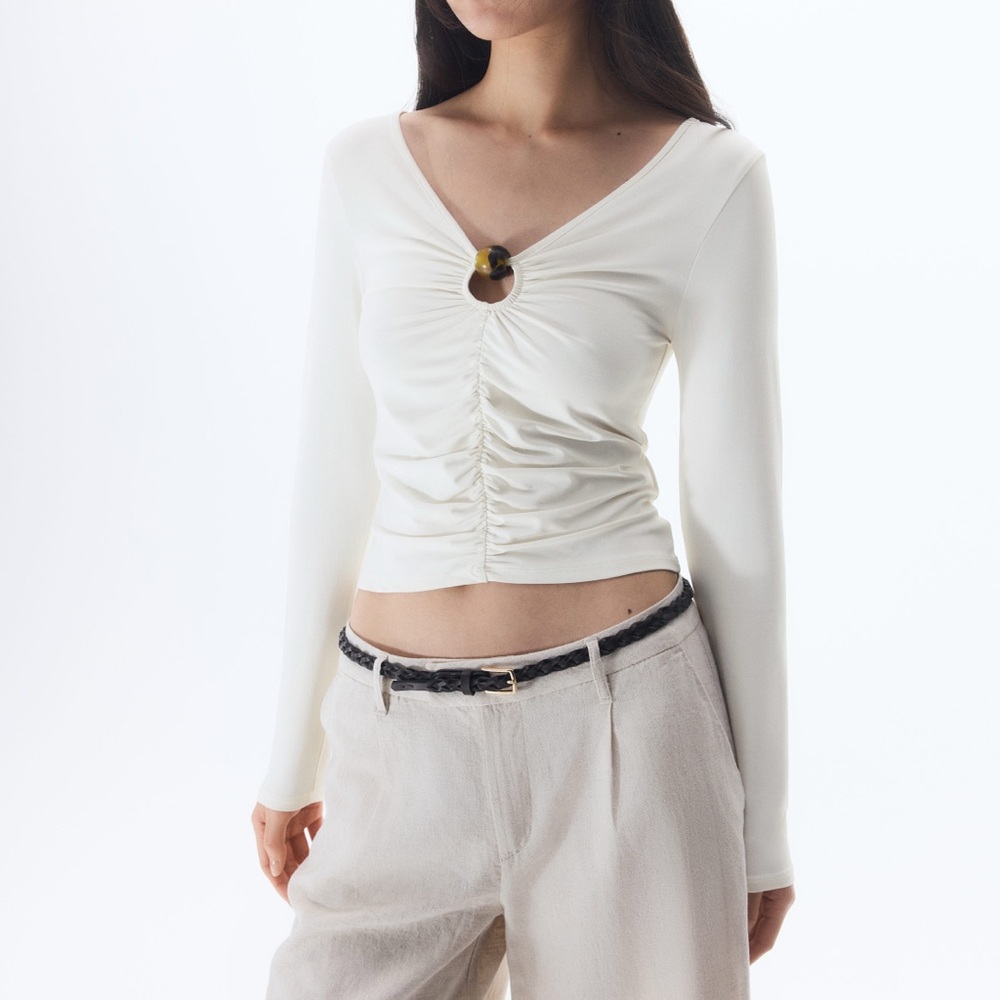 H&M Gathered Cut Out Long Sleeve Top | Cream | S | Women